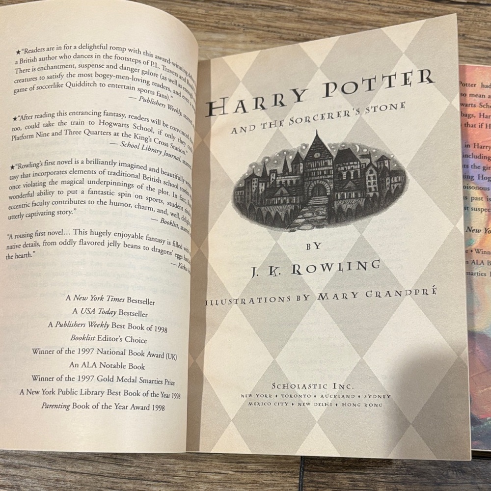 Harry Potter Book Box Set - Picture 7 of 11